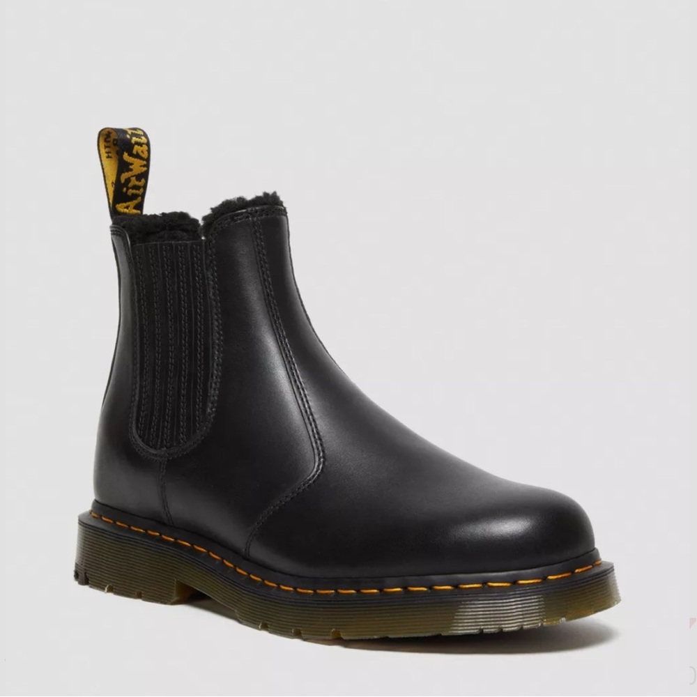 Dr. Martens Wintergrip Leather Chelsea Boots Men’s Size 10